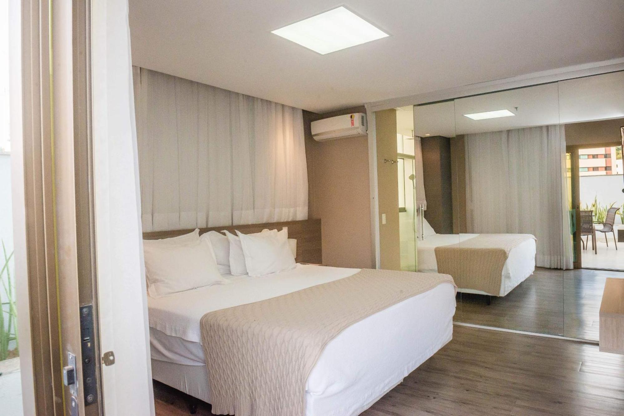 Ville Celestine Condo Hotel E Eventos ベロ・オリゾンテ エクステリア 写真