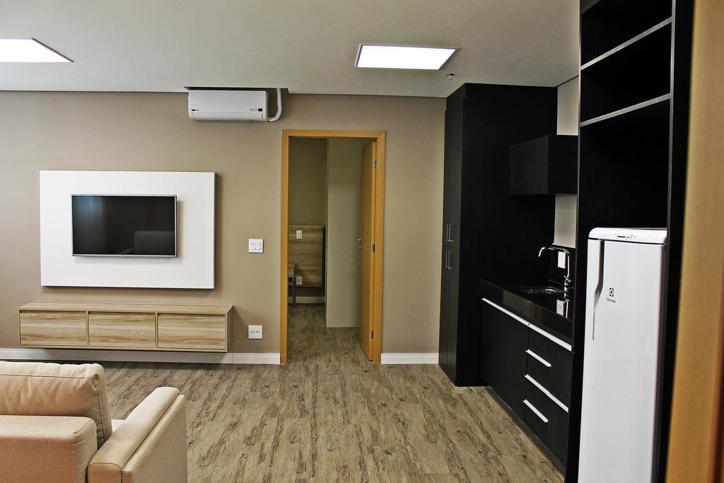 Ville Celestine Condo Hotel E Eventos ベロ・オリゾンテ エクステリア 写真