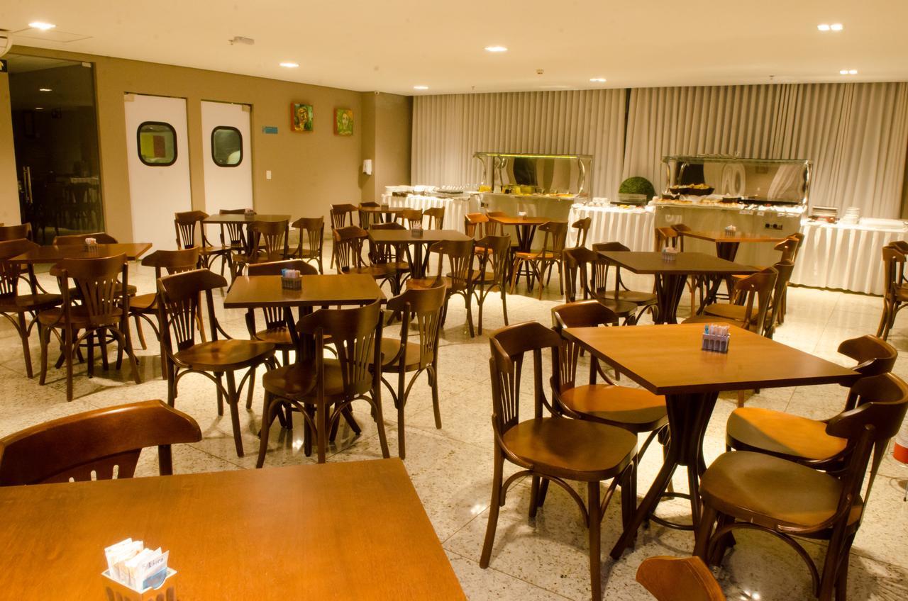 Ville Celestine Condo Hotel E Eventos ベロ・オリゾンテ エクステリア 写真